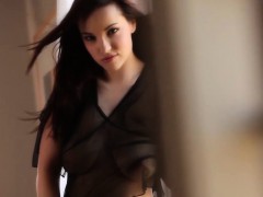 BREATHTAKING LIZ – Elizabeth Marx